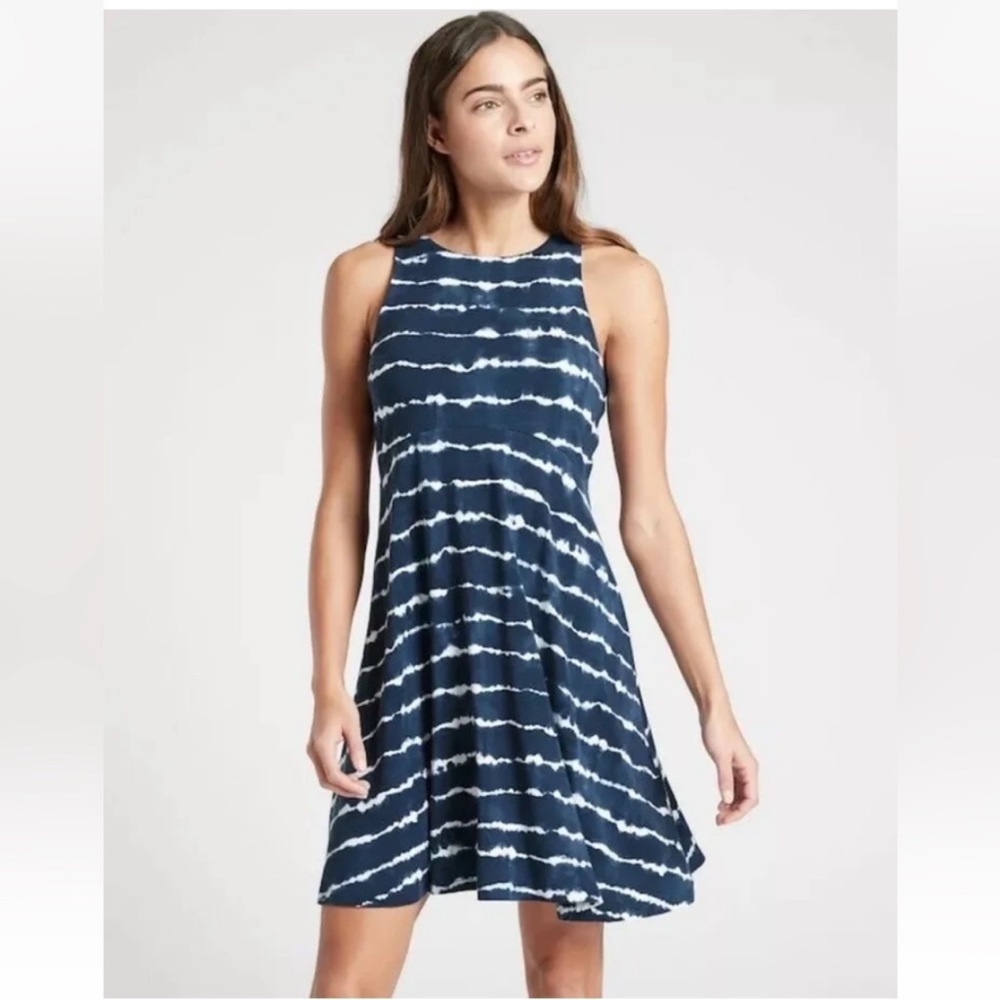 Athleta Women’s Santorini Thera Tie Dye Striped Dress Blue White Size Small